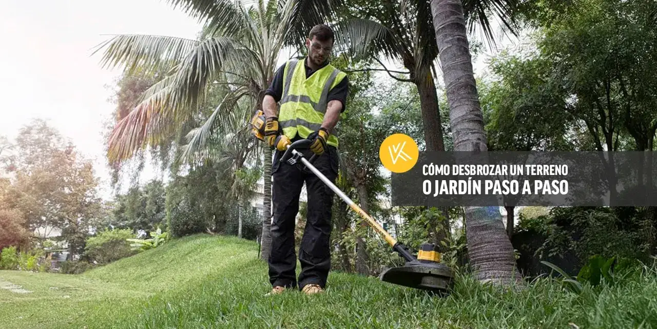Hombre con desbrozadora, mostrando diferentes tipos de desbrozadora para mantener tu jardín impecable.